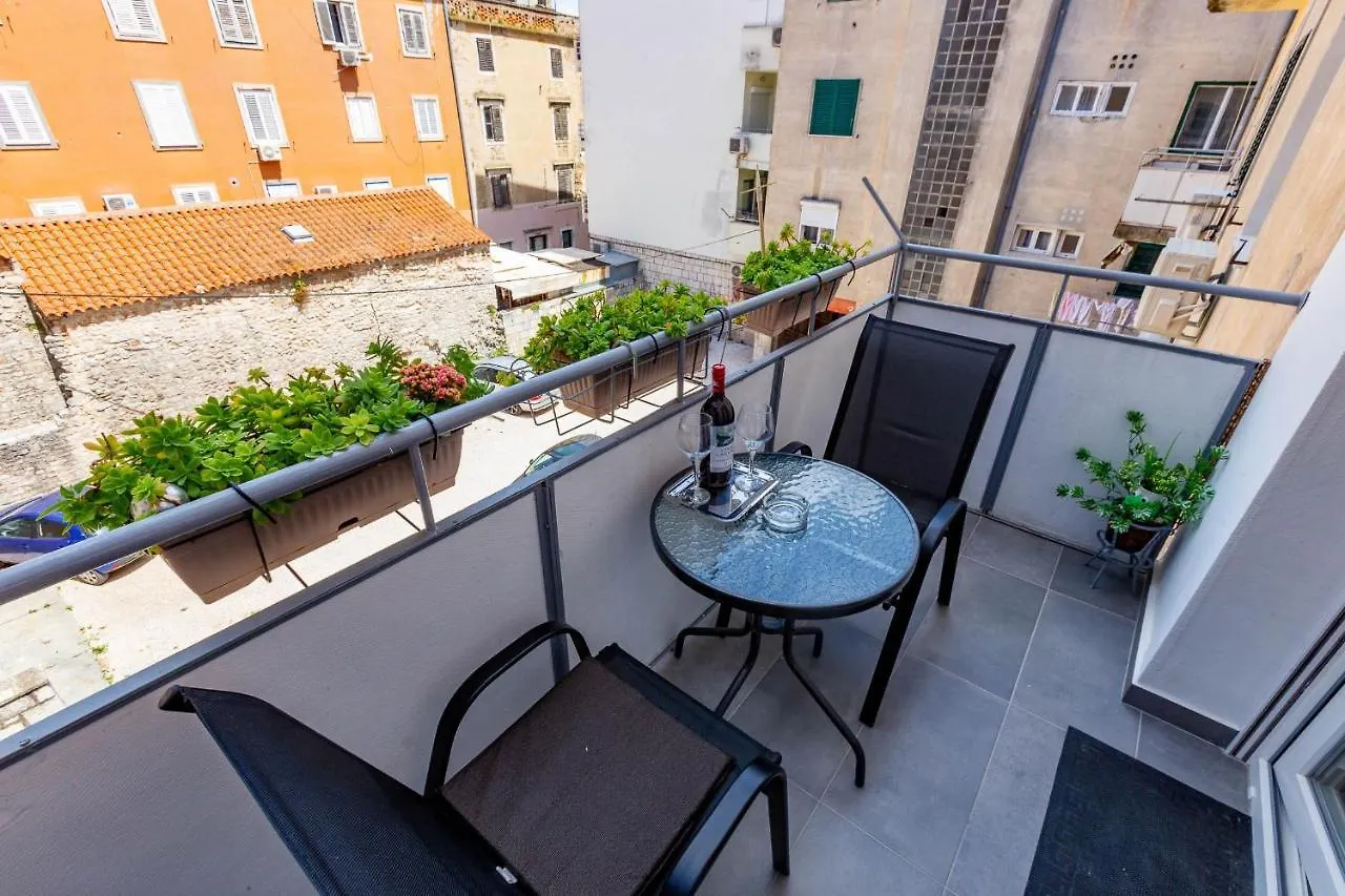 Viktorija 1Br Apartment Zadar