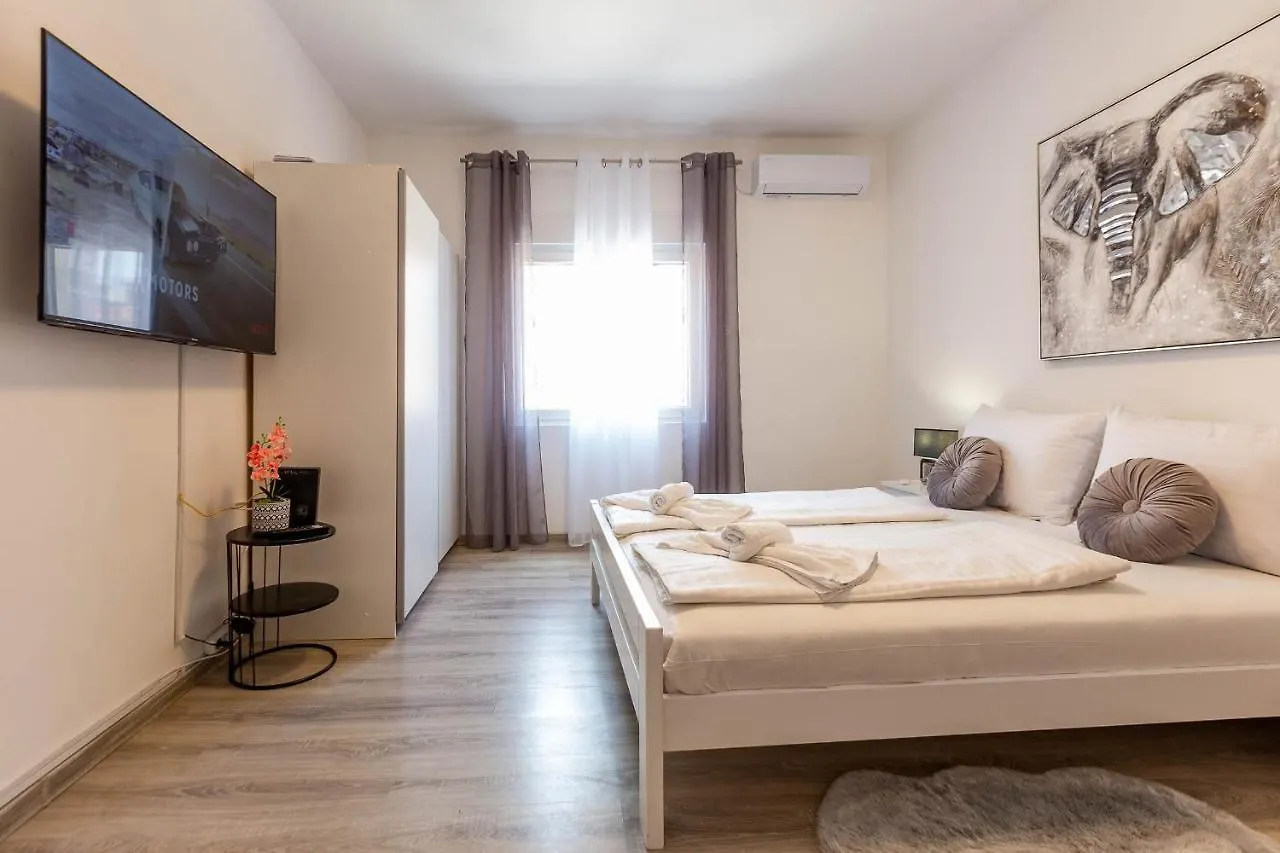 Viktorija 1Br Apartment Zadar